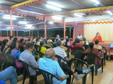 Vishwaguru Swami Maheshwarananda in Fiji Vishwaguru Swami Maheshwarananda in Fiji